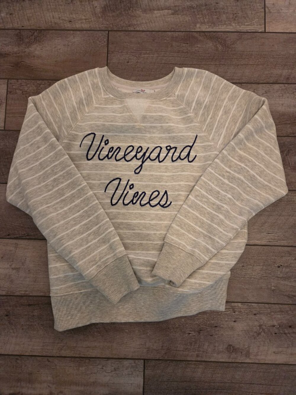Vineyard Vines sweatshirt XS